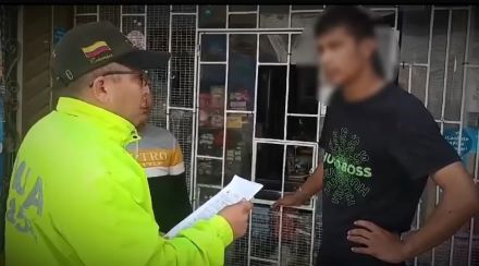 $10 millones bajo amenazas de atentar contra la víctima, su familia y su negocio