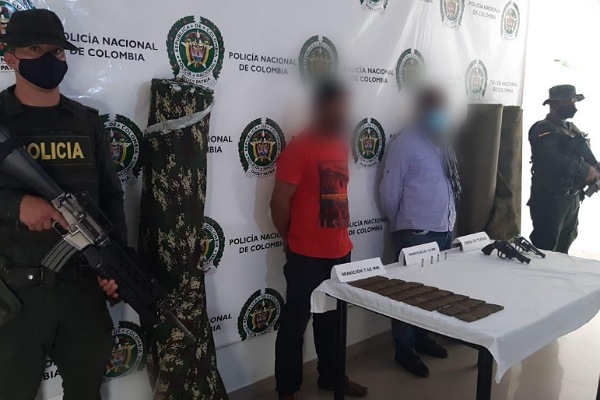 capturan_dos_sujetos_por_porte_ilegal_de_armas_de_fuego_en_el_Bordo_Patía