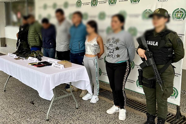 Cárcel_para_seis_personas