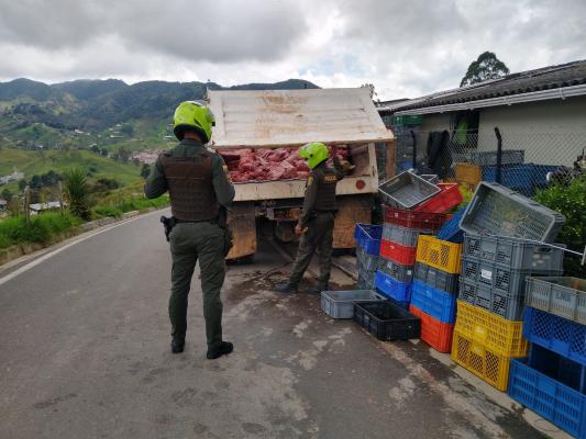 por no cumplir con la ley y por ser este de alto riesgo