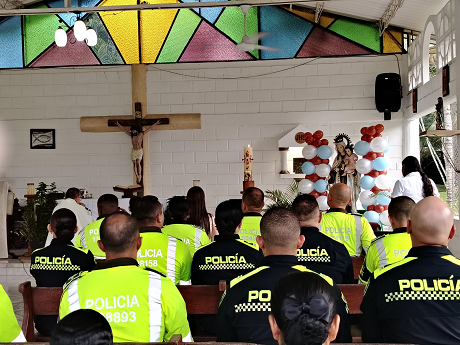 Con emotiva procesión y eucaristía, Policía de Tránsito rinde homenaje a la virgen del Carmen