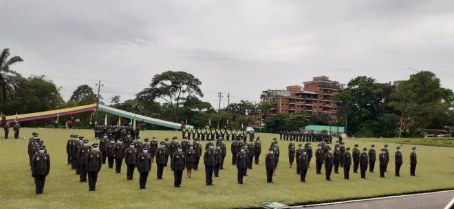 Ceremonia-de-ascenso-mandos-del-nivel-ejecutivo-1