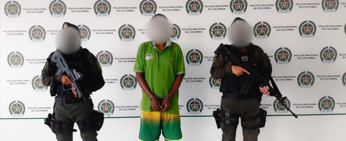 Capturado hombre en flagrancia por el delito de violencia intrafamiliar.