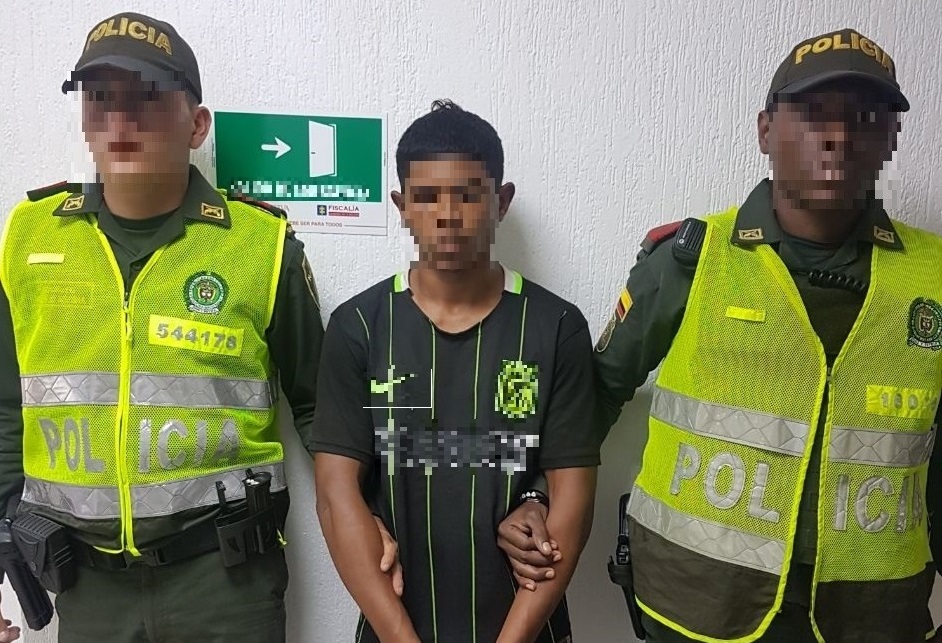 Habitantes del sector de la vía san luis logran recuperar elementos de ciudadanos argentinos  