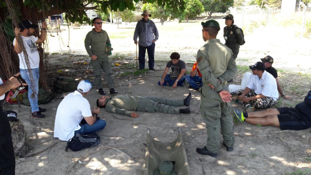 comando-jugla-por-un-dia-enfermero basico-antinarcotico-civicos de mayores-magdalena