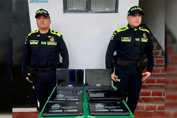Recuperamos computadores que habían sido hurtados a un colegio en Timbío, Cauca
