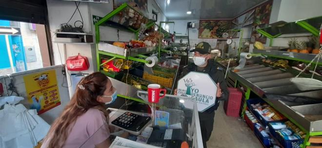 Con_la_campaña_“yo_no_pago,_yo_denuncio”,_la_policía_brinda_información_a_los_santandereanos_2