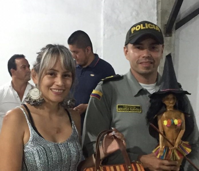  condecoracion_la_bruja_de_oro