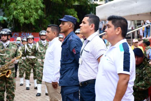  Conmemoración al el Día de los Héroes