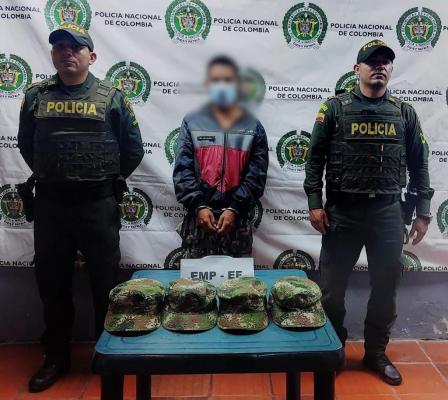 Capturado por uso de prendas 