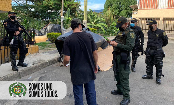 control policial de queda 