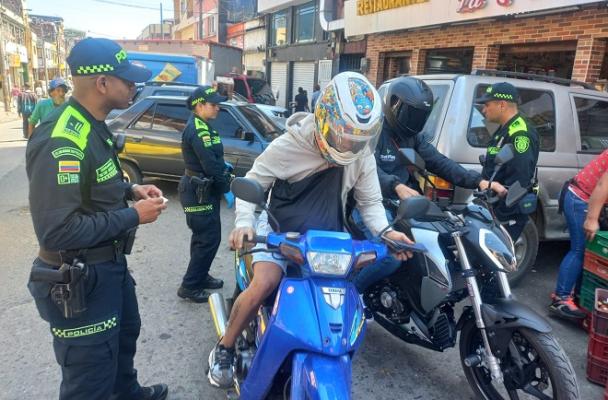 planes operativos en las vías de Manizales