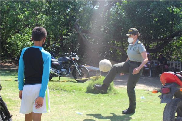  “Una mujer que trabaja por la Seguridad Ciudadana”