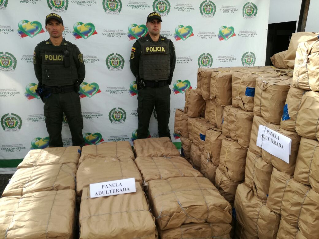 Incautación-de-panela-adulterada-en-el-oriente-1