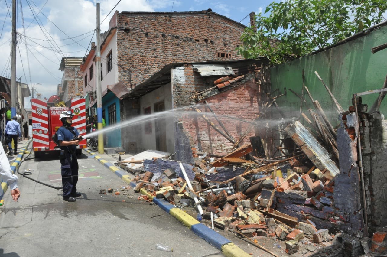 demolicion-inmueble-palmira-policia-valle