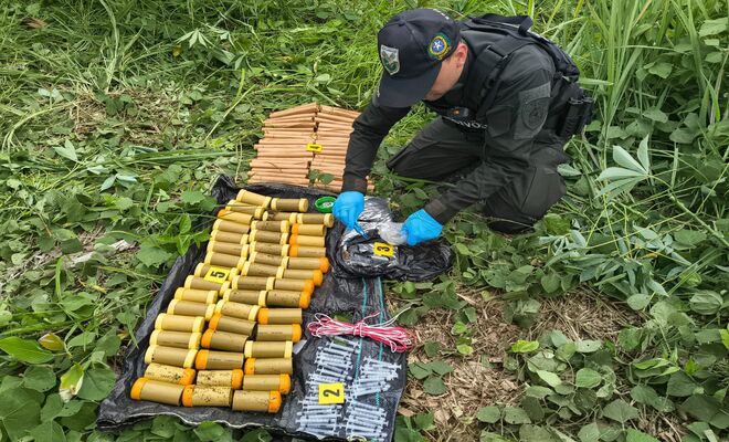 Un policía Destruyo artefactos explosivos en Tumaco