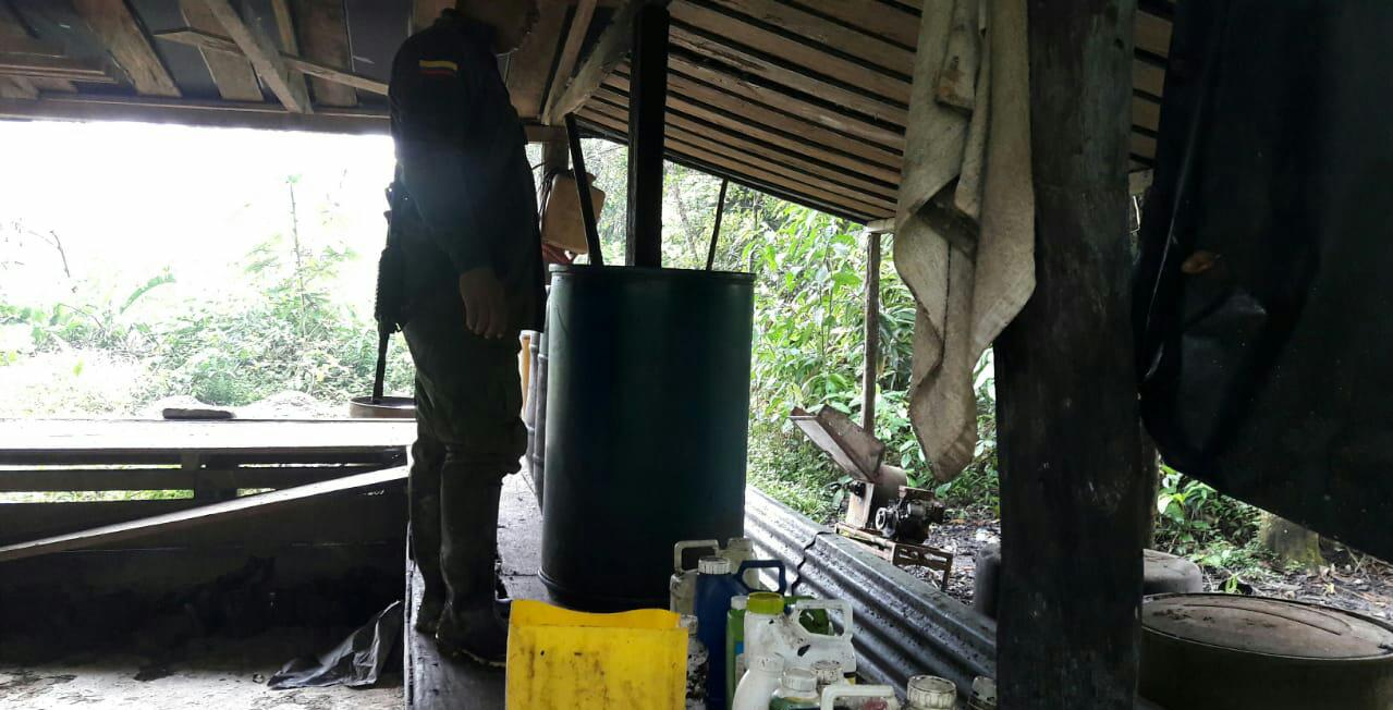 Destruidos-11-gigantescos-laboratorios-de-base-de-cocaína 