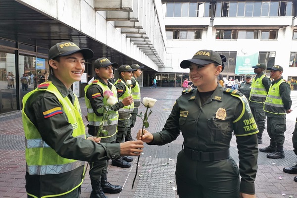 Gobernación festejó el día de la mujer a nuestras policías 
