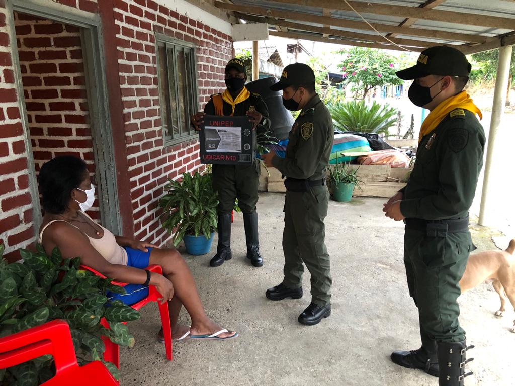 Conozca como funciona el 'televisor de la prevención' en las veredas de Tumaco 