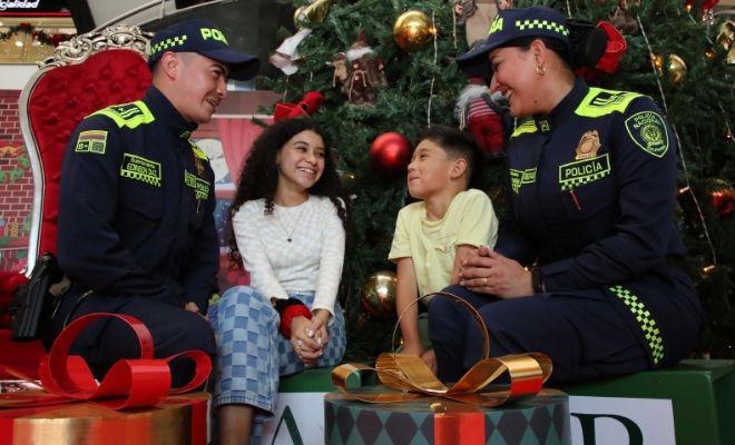 ¡En vacaciones ojos en todas partes!