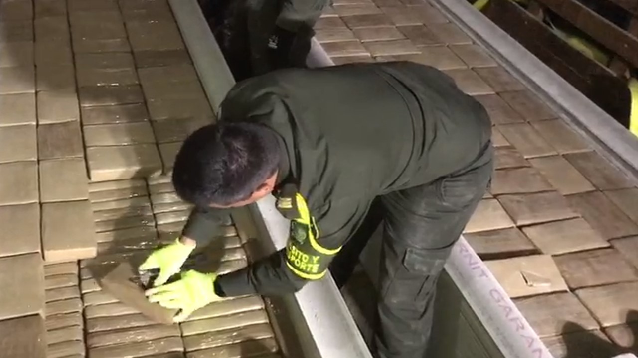 Policía Nacional en ofensiva contra el tráfico de drogas, se incauta 814 kilos de Clorhidrato de Cocaína