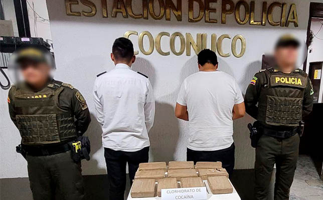 Dos conductores de autobús fueron capturados por transportar estupefacientes