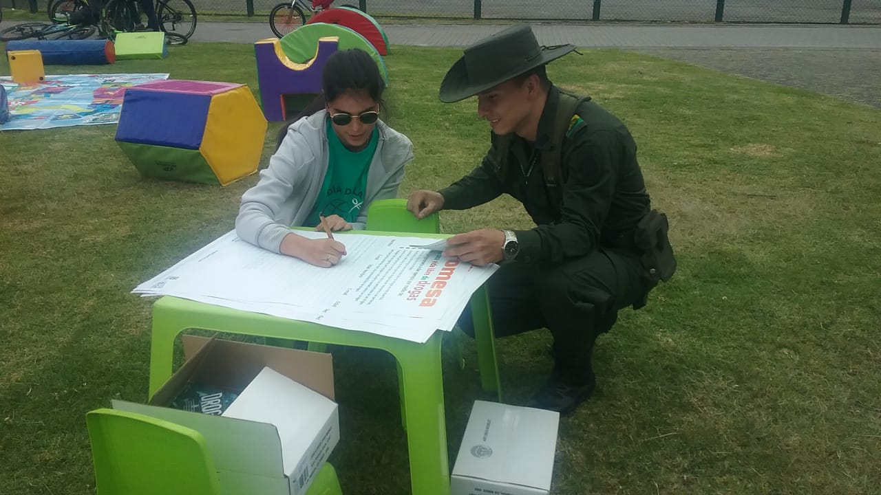 La-Dirección-de-Antinarcóticos-a-través-del-Área-de-Prevención-se-une-a-la-campaña-“el-día-de-la-vida-sin-drogas”