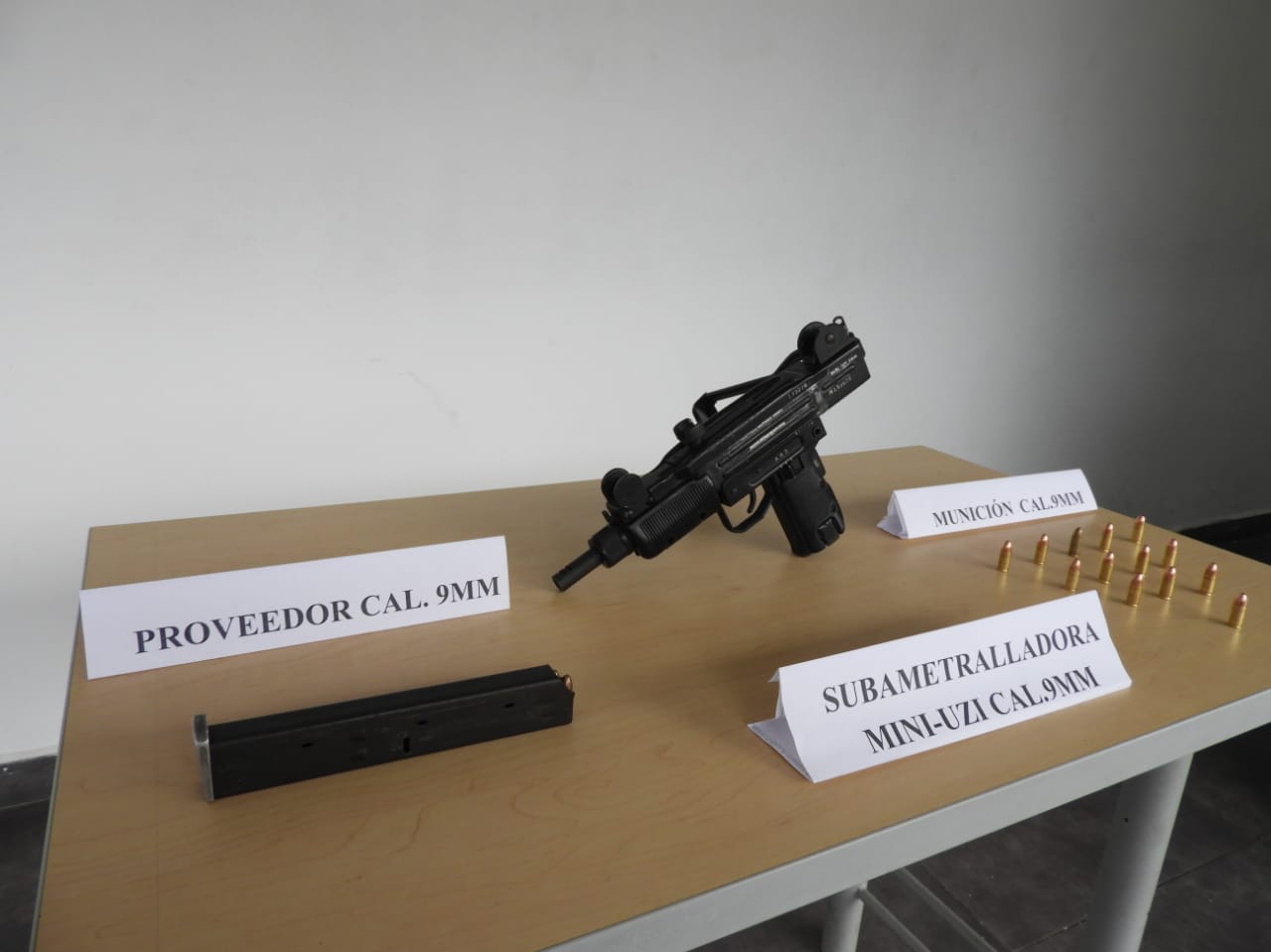 en-registro-y-allanamiento-fueron-capturadas-dos-personas-de-nacionalidad-extranjera-y-una-colombiana