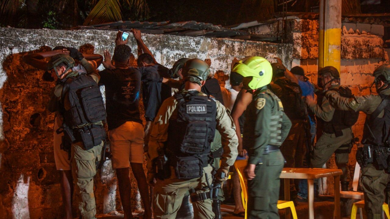 Nos tomamos los barrios de la isla a fin de fortalecer la seguridad en la Semana Mayor