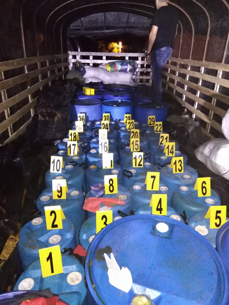 En-dos-operaciones-incautamos-más-de-20-toneladas-de-sustancias-químicas-controladas 