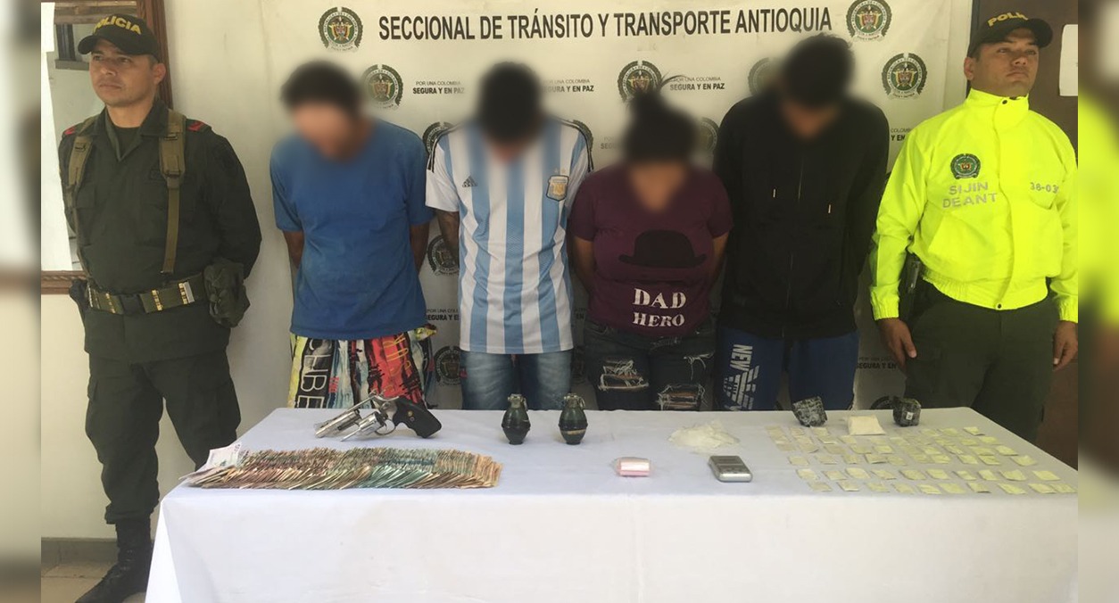 Caen-4-integrantes-de-“Los-Cardona” 