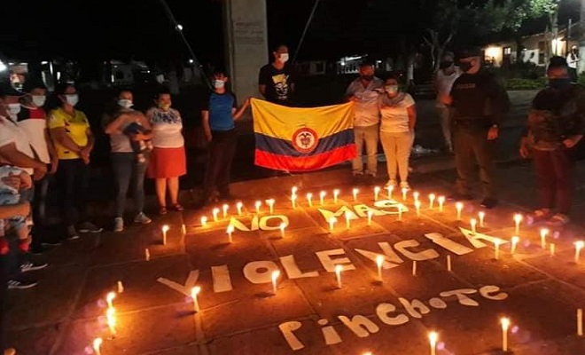 En_Santander_se_realizó_velatón_por_nuestro_país_2