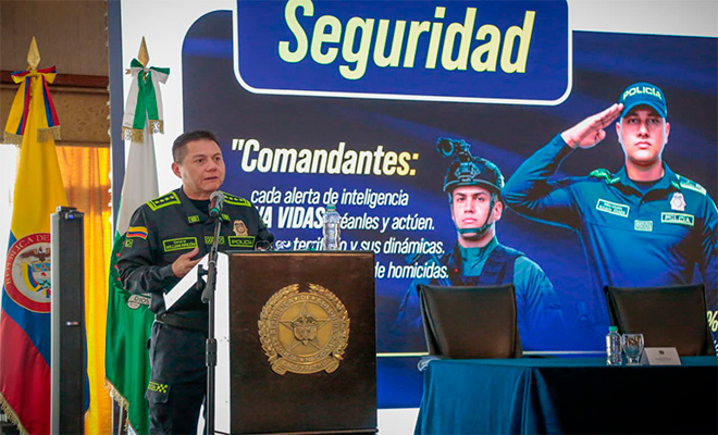 Encuentro comandantes