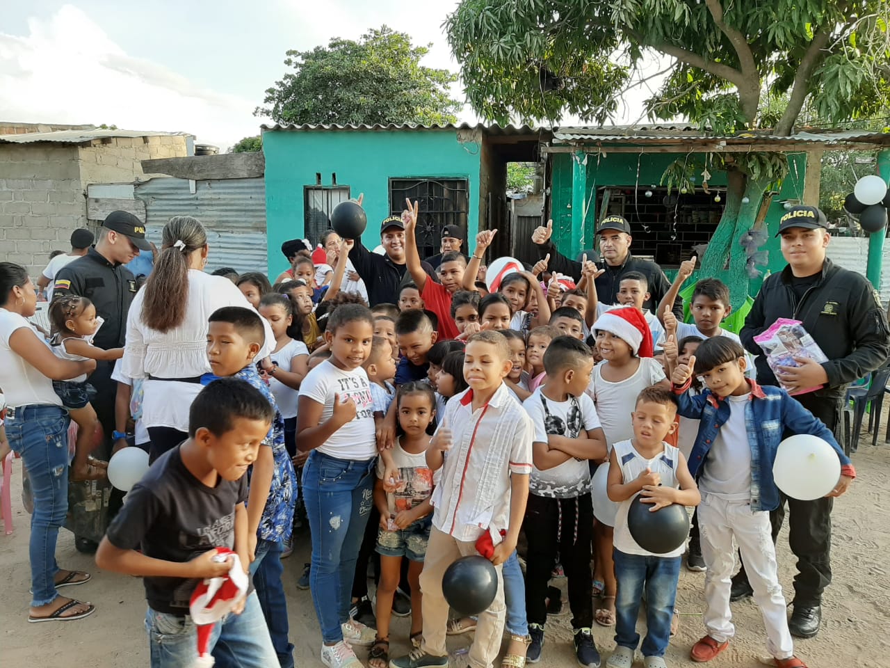 Actividades recreativas con niños de La Guajira 