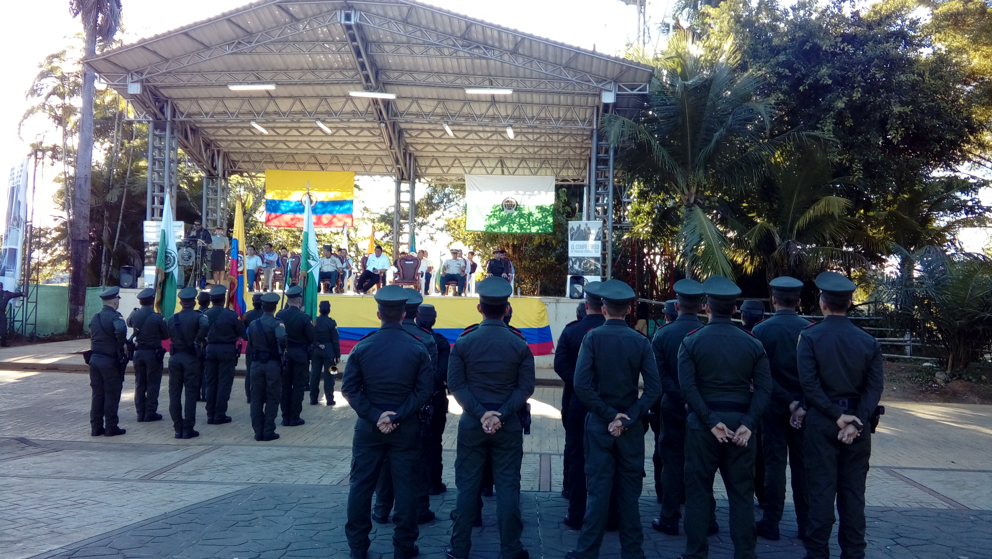 entrega de patrulleros nuevos a la comunidad mitú