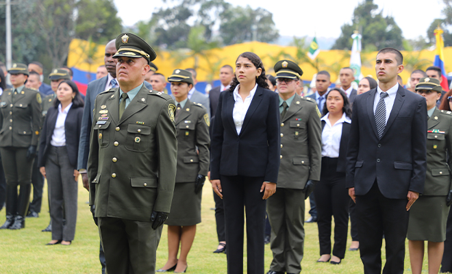 futuros oficiales de la Policía Nacional