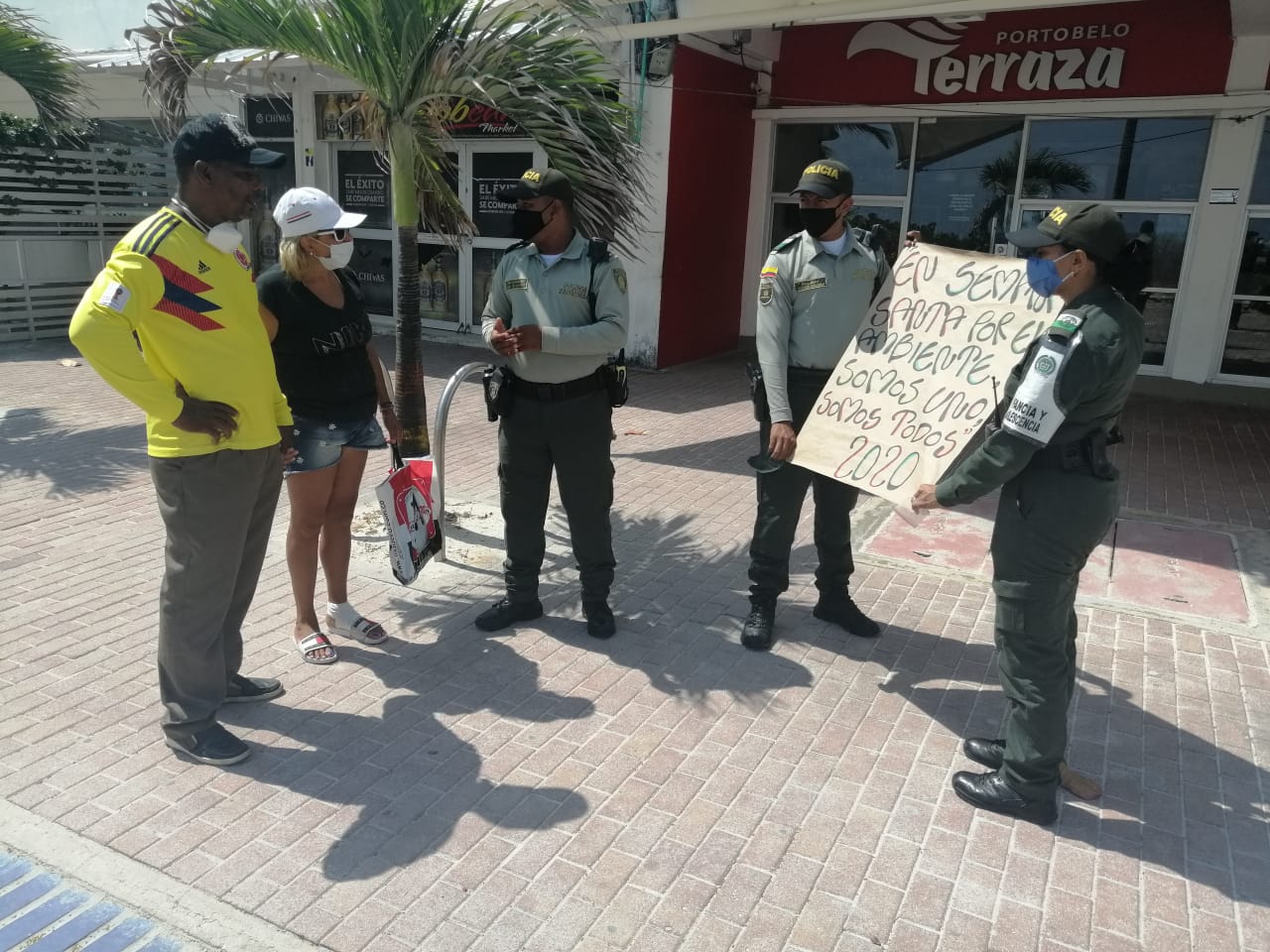 Vivamos la semana santa en casa y en familia