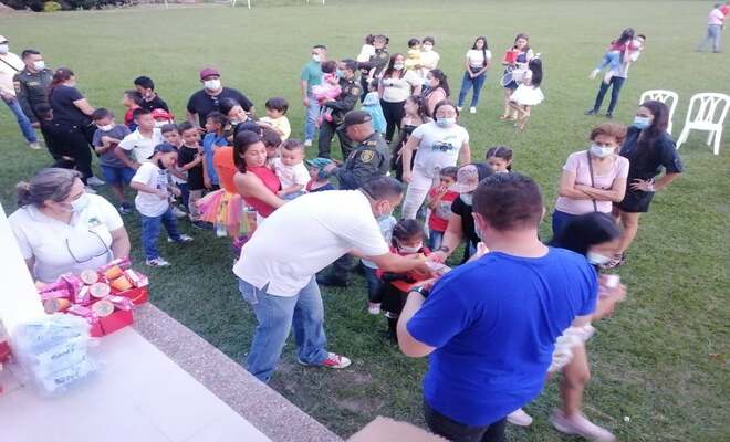 niños, niñas y adolescentes, disfrutando de las actividades lúdicas y recreativas