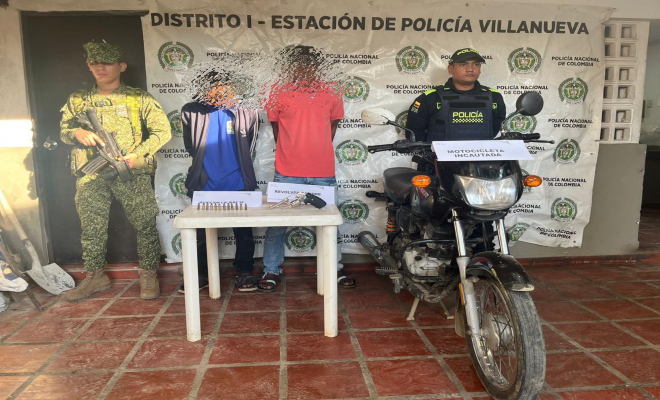Capturados dos hombres por extorsión en Villanueva: armados y con panfletos