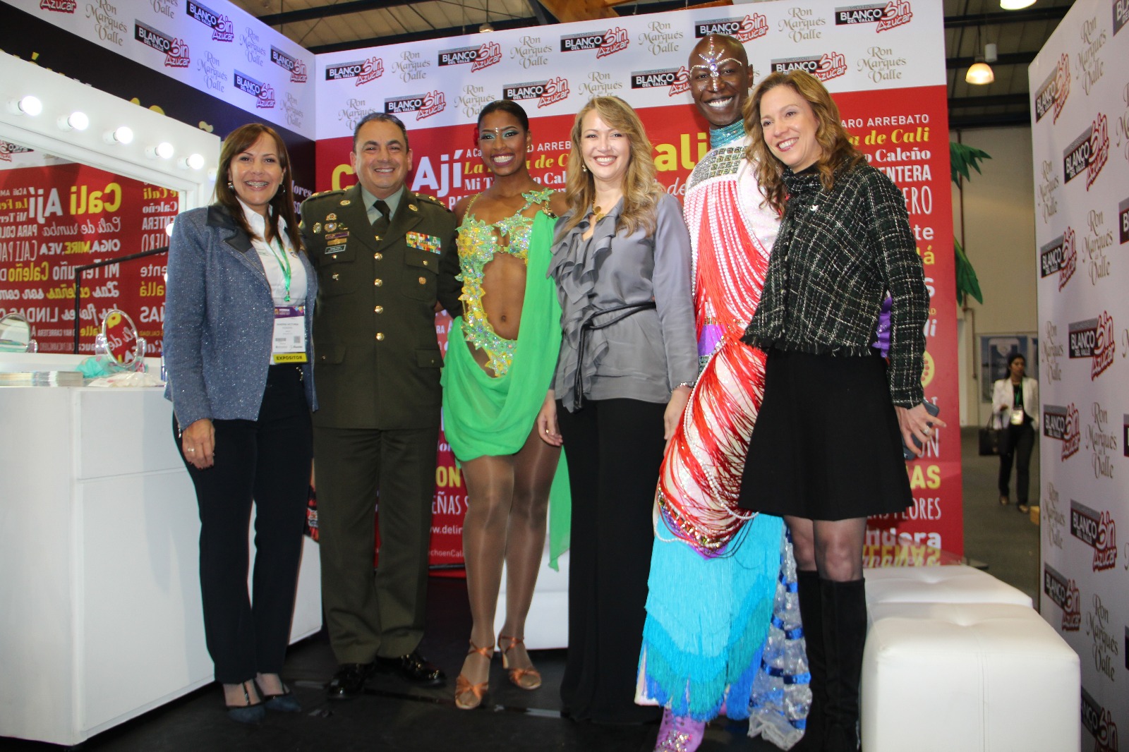 funcionarios-del-ministerio-en-feria-anato