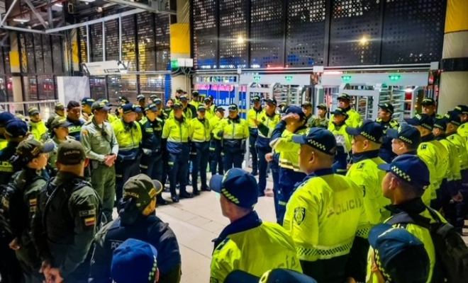Uniformados preparados para adelantar intervención en el sistema de transporte público