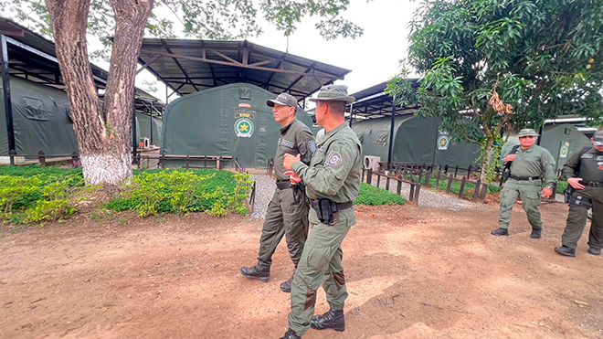 verifica avance de obra de infraestructura en Caucasia