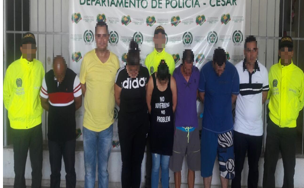 foto-grupo-denominado-los-paisas