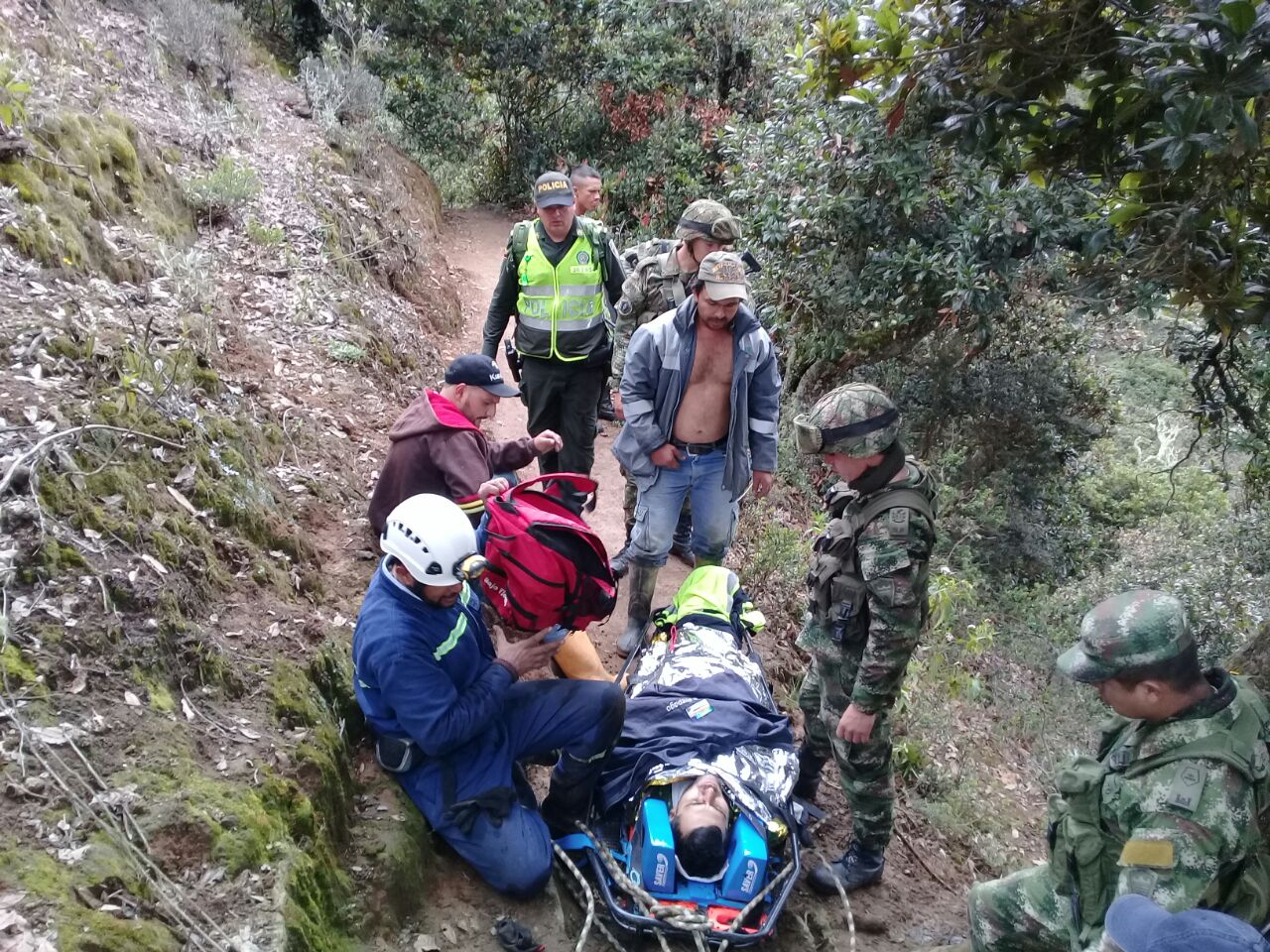 Cayó por un abismo de 200 metros cuando realizaba actividades de minería artesanal