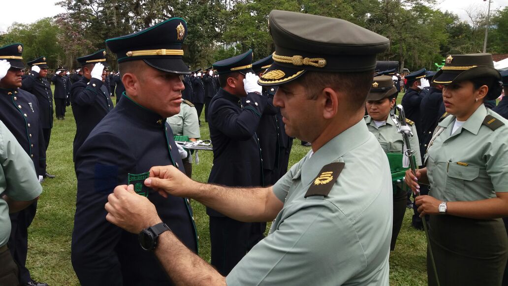 Ascensos de suboficiales y nivel ejecutivo para fortalecer la convivencia y seguridad ciudadana