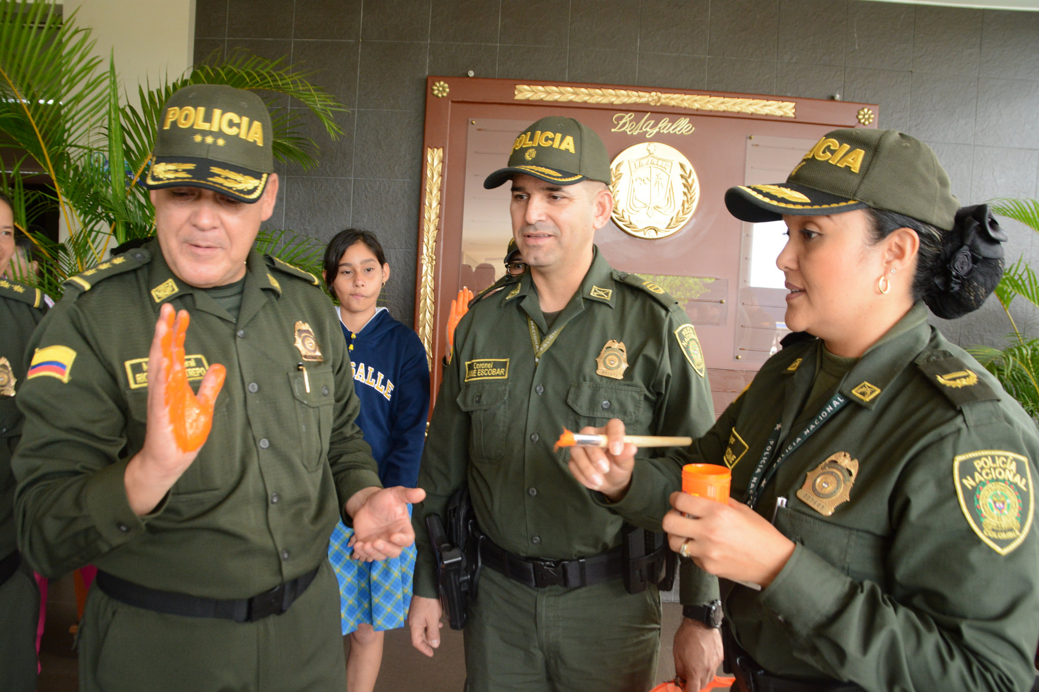 La Policía Nacional se une a la campaña #DíaNaranja