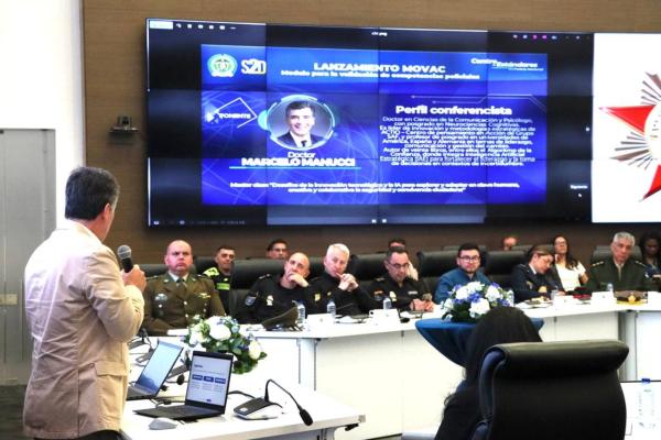 fotograf&iacute;a lanzamiento MOVAC