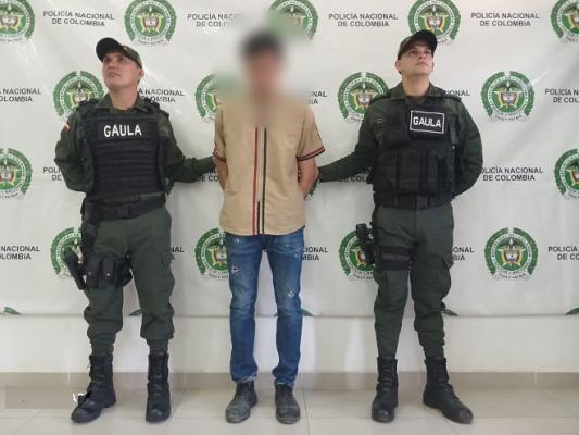 GAULA de la Policía capturó en flagrancia a un hombre que recibía un pago por cobro extorsivo 