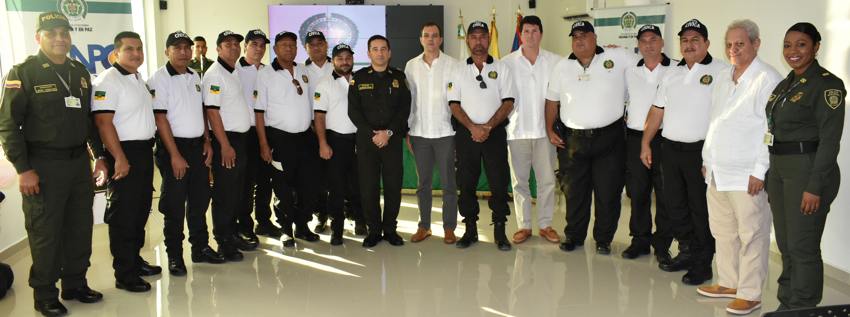 graduacion-civicos-de-mayores-demag