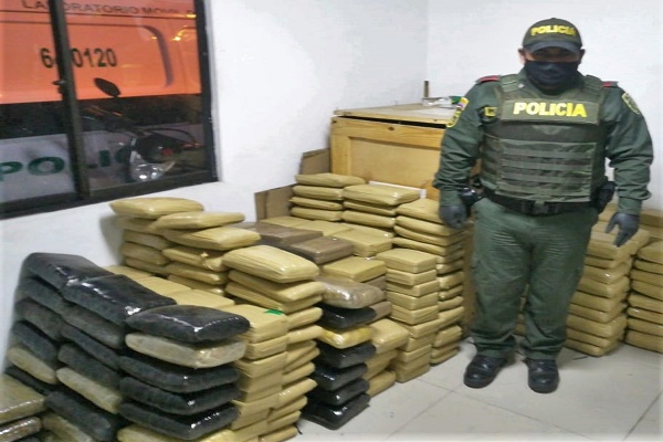 incautación_de_414_kilogramos_de_marihuana_tipo_creepy